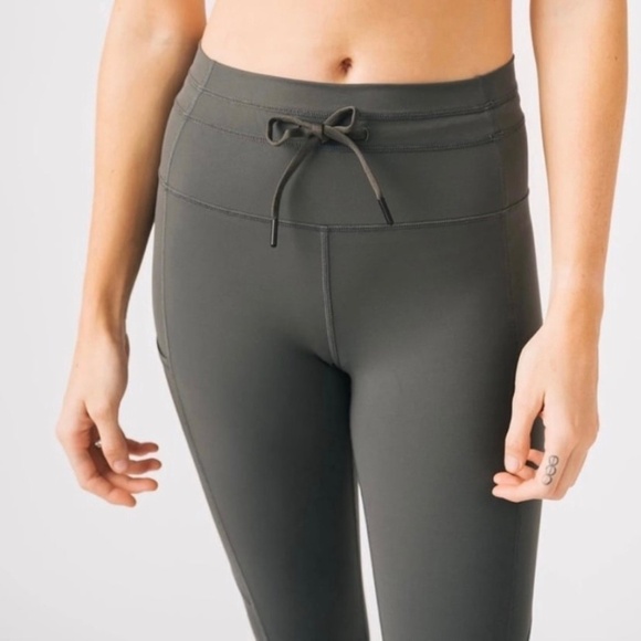 Zyia Active Sage Pocket Drawstring Luxe Leggings - Picture 3 of 11